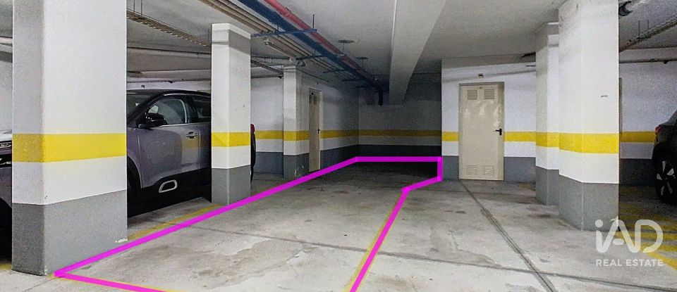 Apartment T2 in Odivelas of 102 m²