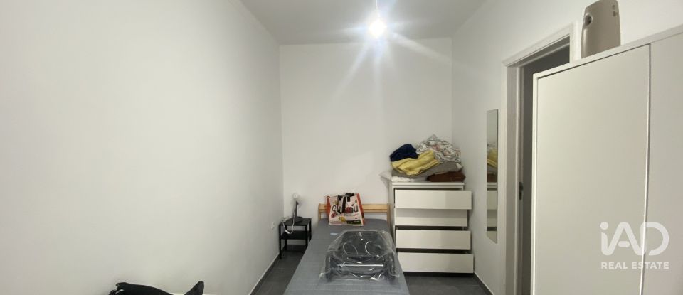 Bâtiment à Almada, Cova da Piedade, Pragal e Cacilhas de 330 m²