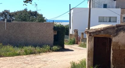 Terrain à Luz de Tavira e Santo Estêvão de 1 530 m²