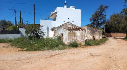 Terrain à Luz de Tavira e Santo Estêvão de 1 530 m²