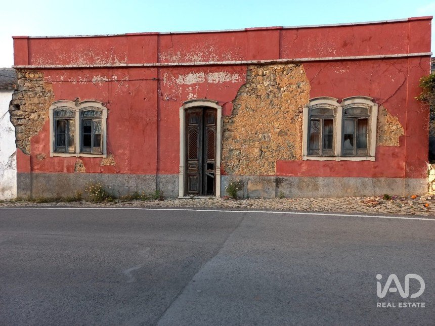 Moradia T3 em Luz de Tavira e Santo Estêvão de 181 m²