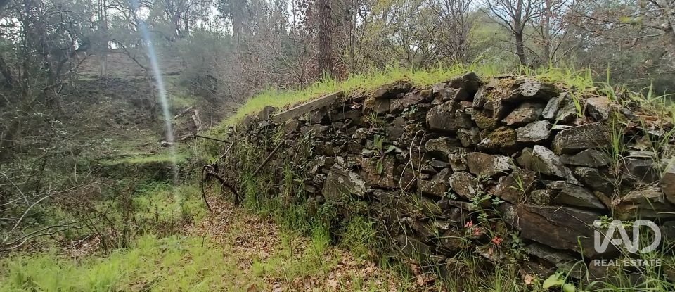 Land in Graça of 4,580 m²