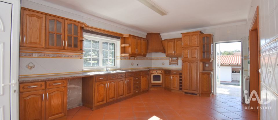 Moradia T4 em São Miguel, Santa Eufémia e Rabaçal de 181 m²