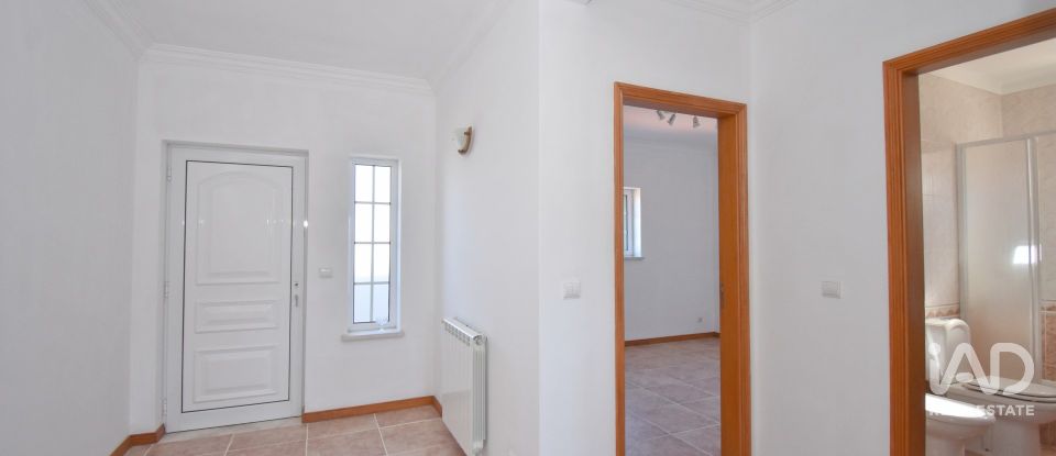 Moradia T4 em São Miguel, Santa Eufémia e Rabaçal de 181 m²