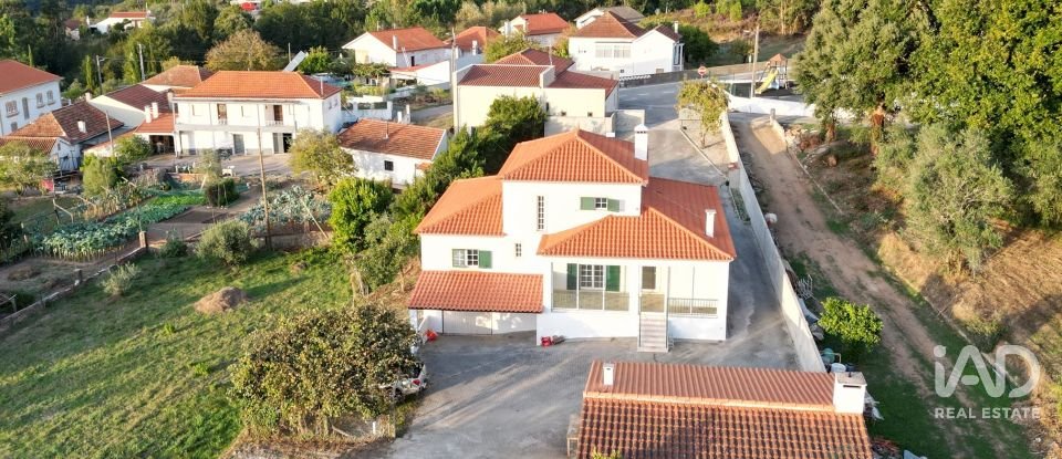 Moradia T4 em São Miguel, Santa Eufémia e Rabaçal de 181 m²