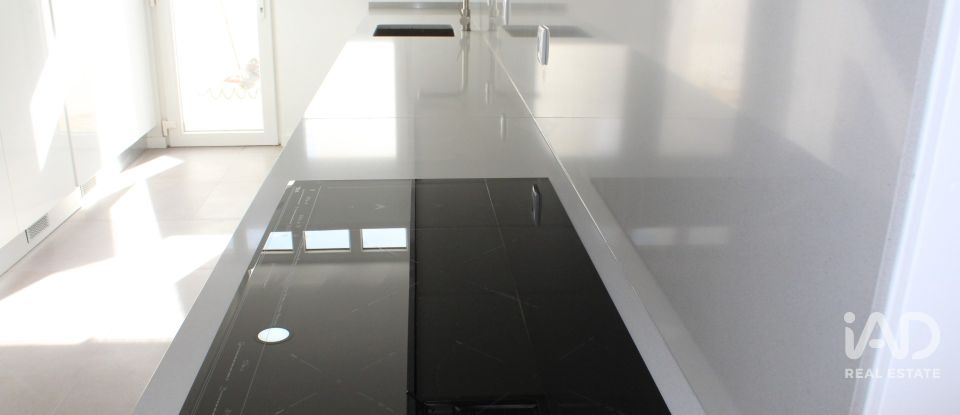 Moradia T5 em Quinta do Anjo de 160 m²