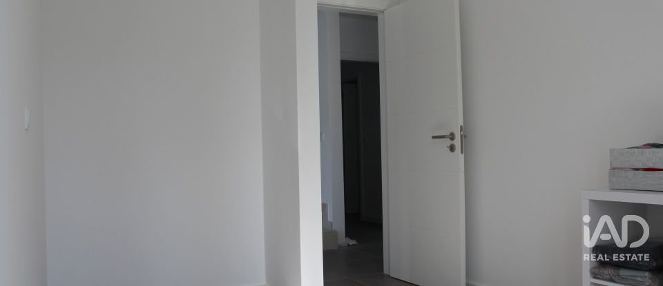 Moradia T5 em Quinta do Anjo de 160 m²