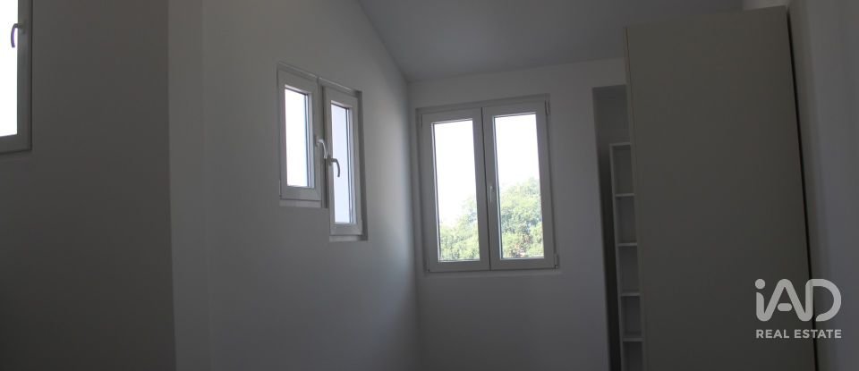 Moradia T5 em Quinta do Anjo de 160 m²
