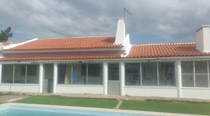 Farm T9 in Canha of 273 m²
