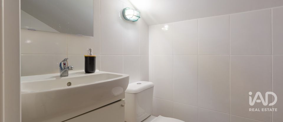 Moradia T5 em Caldas da Rainha - Santo Onofre e Serra do Bouro de 140 m²