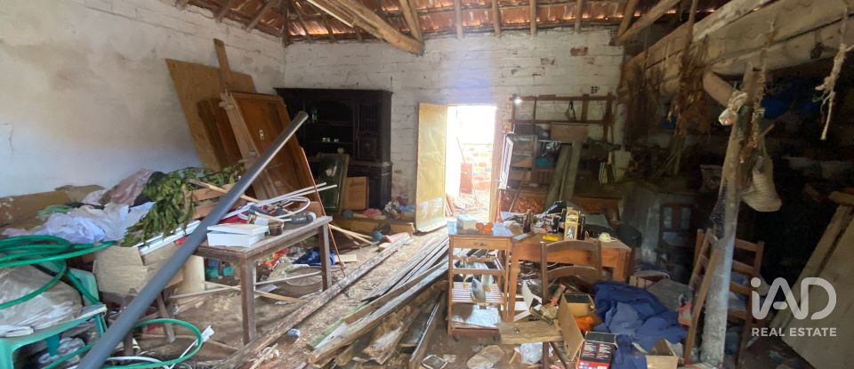 Casa de Campo T3 em Campelos e Outeiro da Cabeça de 89 m²