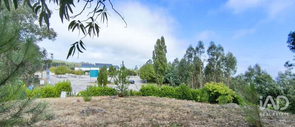 Terreno urbano em Arrifana de 700 m²