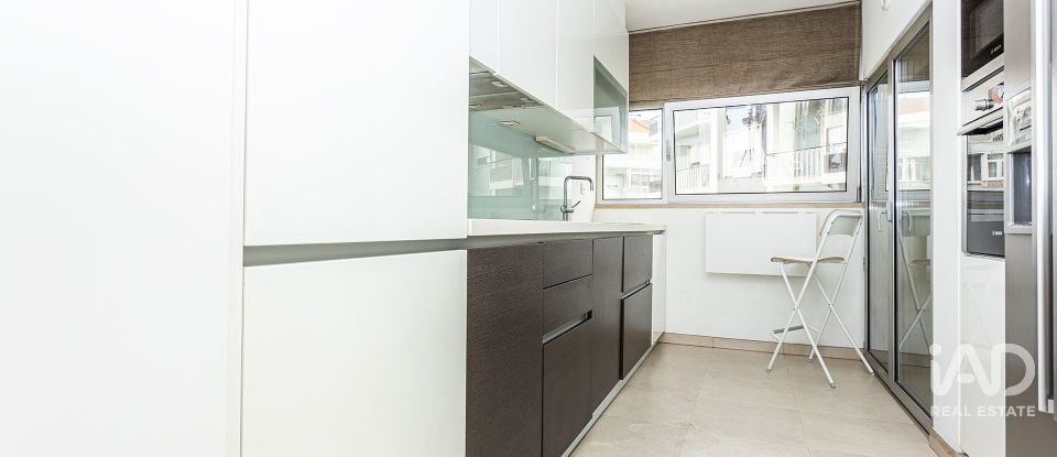 Apartamento T1 em Algés, Linda-a-Velha e Cruz Quebrada-Dafundo de 102 m²