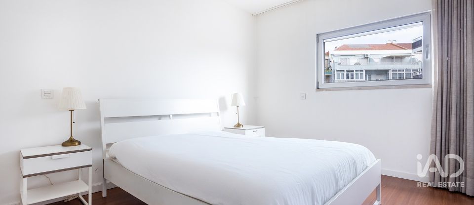 Apartamento T1 em Algés, Linda-a-Velha e Cruz Quebrada-Dafundo de 102 m²