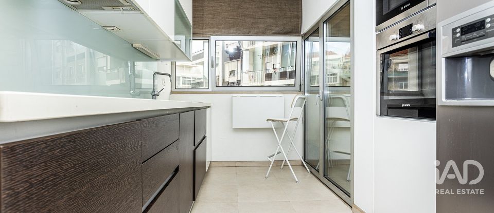 Apartamento T1 em Algés, Linda-a-Velha e Cruz Quebrada-Dafundo de 102 m²