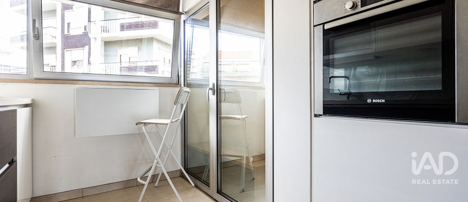 Apartamento T1 em Algés, Linda-a-Velha e Cruz Quebrada-Dafundo de 102 m²