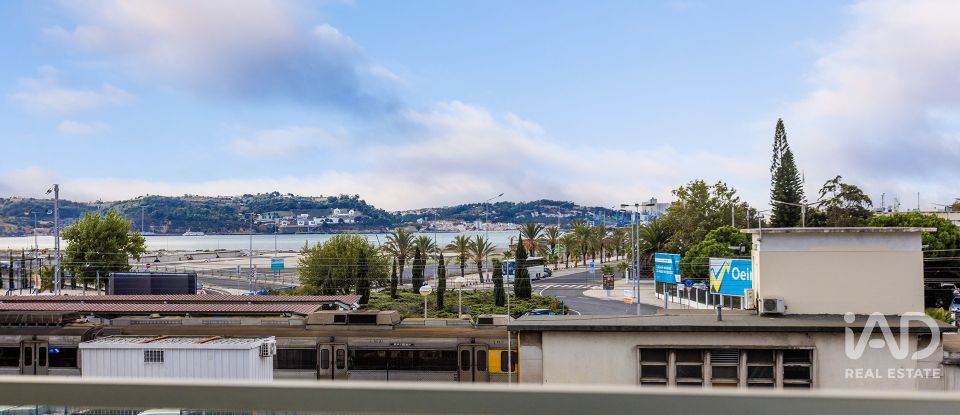 Apartamento T1 em Algés, Linda-a-Velha e Cruz Quebrada-Dafundo de 102 m²