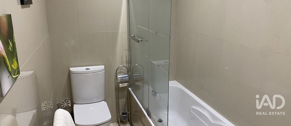 Moradia em banda T2 em Albufeira e Olhos de Água de 97 m²