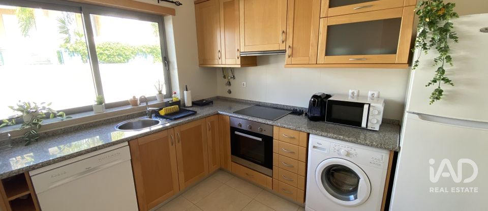 Moradia em banda T2 em Albufeira e Olhos de Água de 97 m²