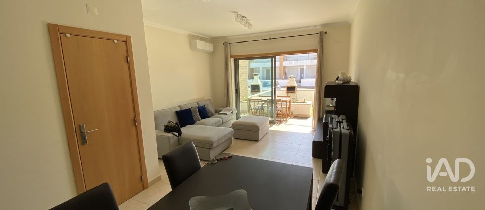 Moradia em banda T2 em Albufeira e Olhos de Água de 97 m²