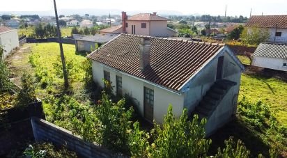 House T2 in Alvarães of 60 m²