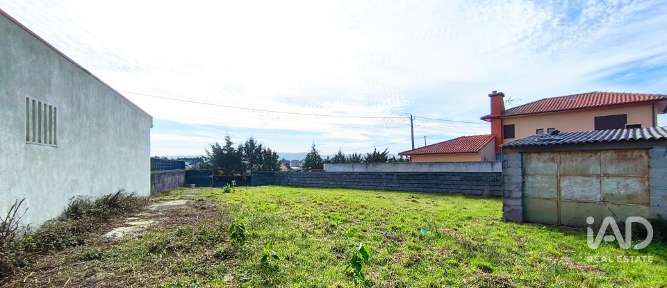 Moradia T2 em Alvarães de 60 m²