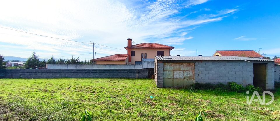 Moradia T2 em Alvarães de 60 m²