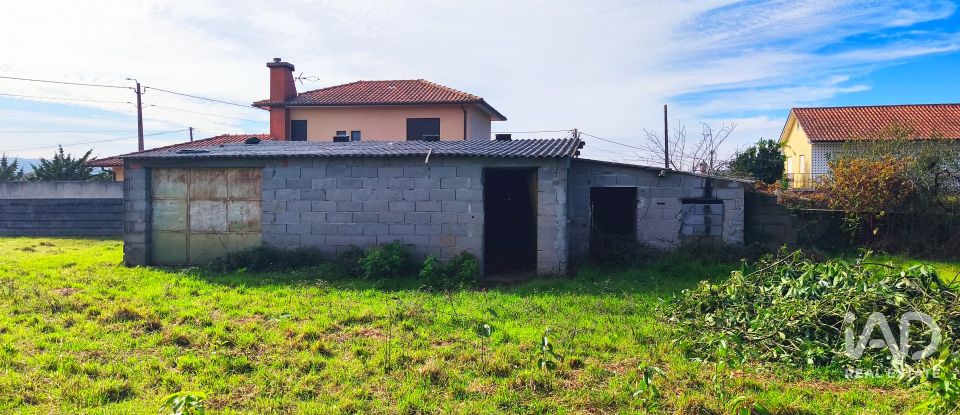 Moradia T2 em Alvarães de 60 m²