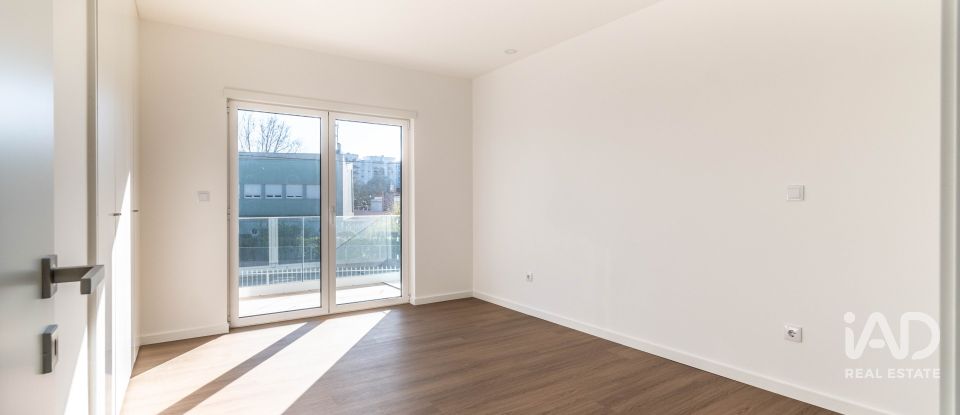 Moradia T4 em Marinha Grande de 220 m²