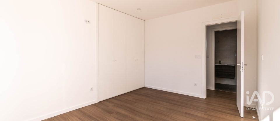 Moradia T4 em Marinha Grande de 220 m²