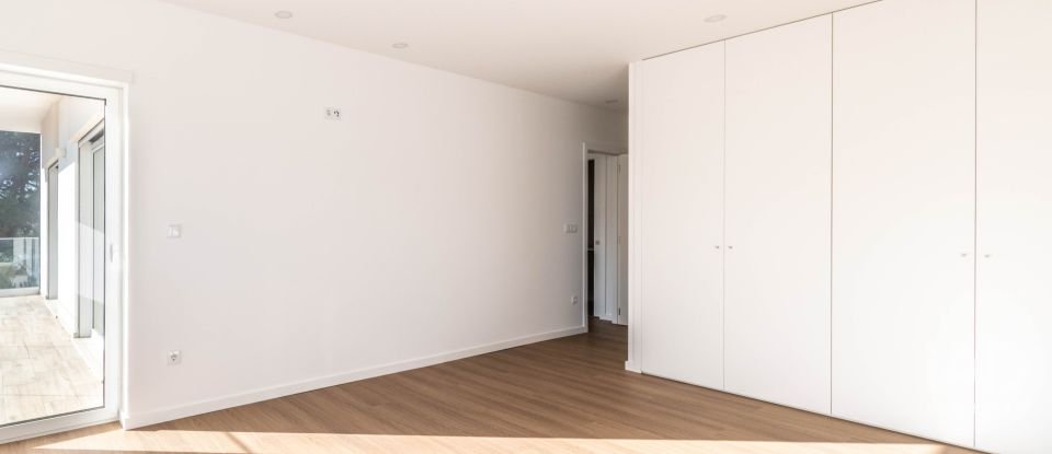 Moradia T4 em Marinha Grande de 220 m²