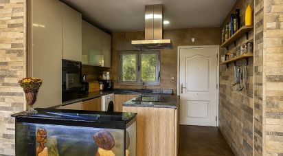 Maison mitoyenne T3 à Arcos e Mogofores de 102 m²