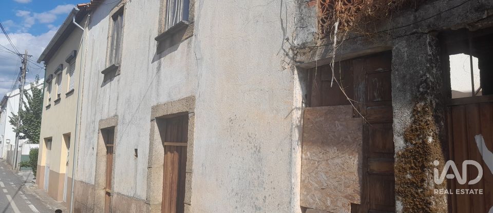 Moradia térrea T2 em Paul de 100 m²