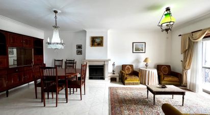 Maison T3 à Cascais e Estoril de 167 m²