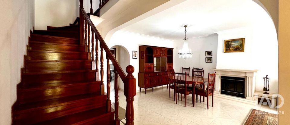 Maison T3 à Cascais e Estoril de 167 m²