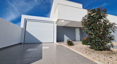 Maison T3 à Tornada e Salir do Porto de 210 m²