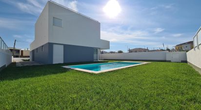 Maison T3 à Tornada e Salir do Porto de 210 m²