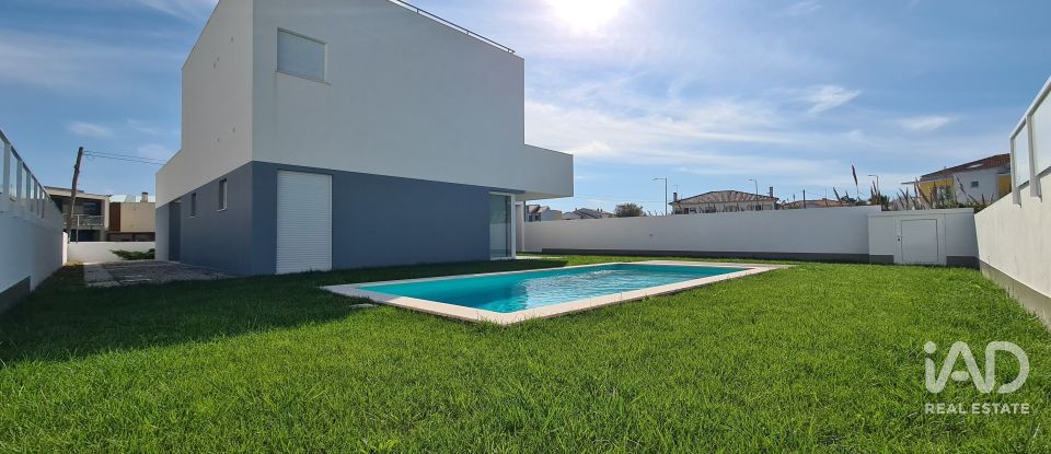 Maison T3 à Tornada e Salir do Porto de 210 m²