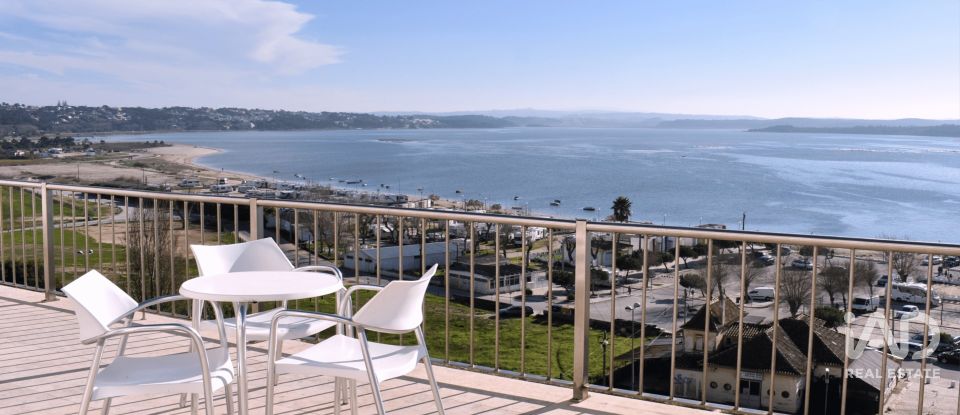 Maison T3 à Tornada e Salir do Porto de 210 m²