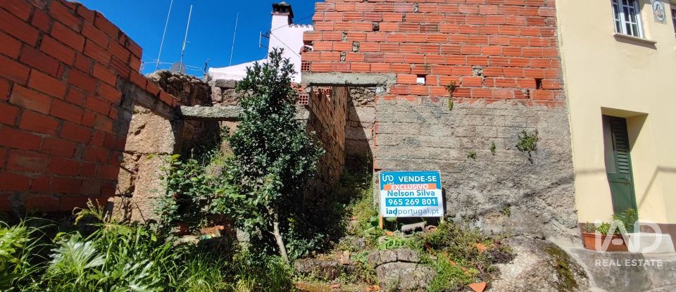 Gîte T2 à Santa Comba Dão e Couto do Mosteiro de 115 m²