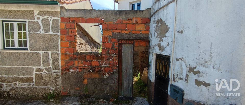 Gîte T2 à Santa Comba Dão e Couto do Mosteiro de 115 m²