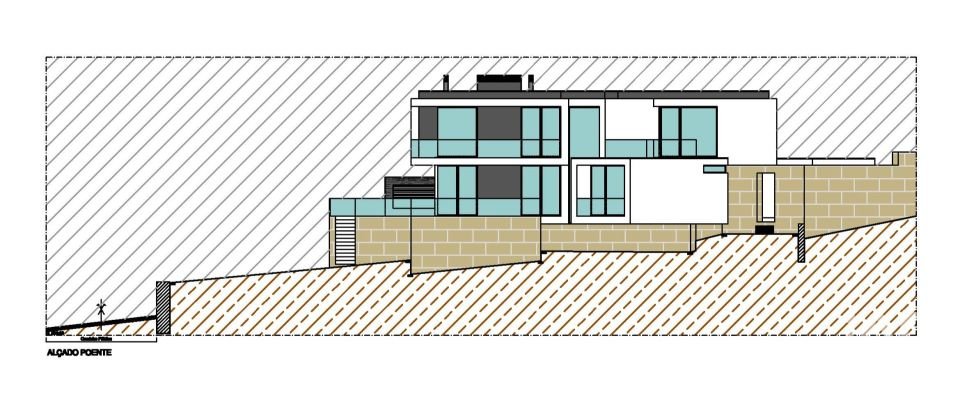 Terrain à Mouçós e Lamares de 934 m²