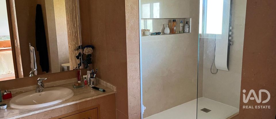 Moradia T4 em Lemenhe, Mouquim e Jesufrei de 300 m²