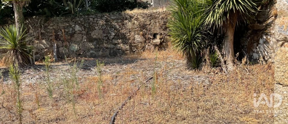 Quinta T4 em Esqueiros, Nevogilde e Travassós de 656 m²