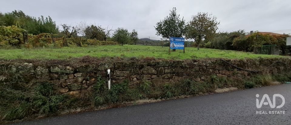 Terreno em Adoufe e Vilarinho de Samardã de 4 221 m²