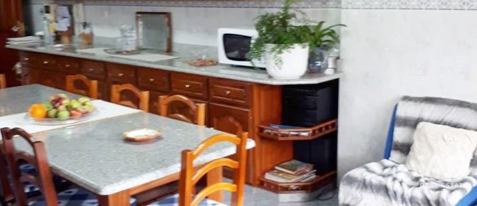 Ferme T9 à Mirandela de 1 021 m²