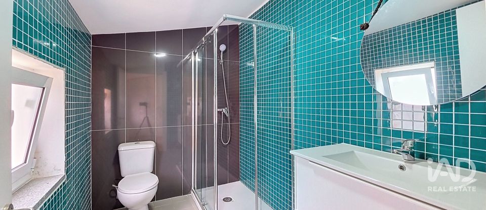 Casa / moradia T0 em Pinheiro da Bemposta, Travanca e Palmaz de 193 m²