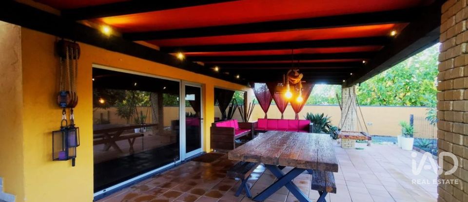 Lodge T5 in Pampilhosa of 292 m²