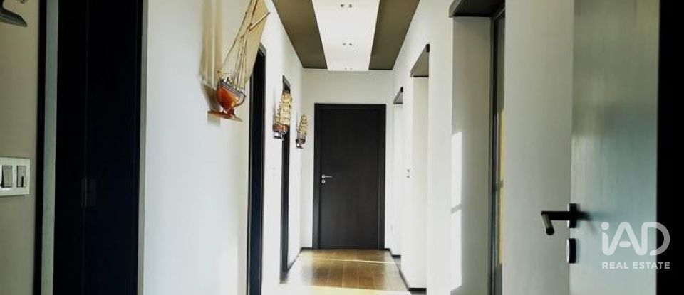 Lodge T5 in Pampilhosa of 292 m²