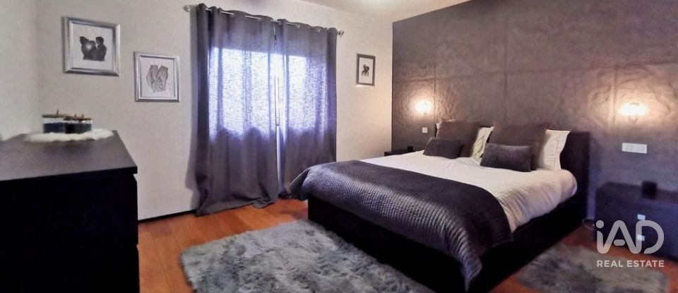 Lodge T5 in Pampilhosa of 292 m²